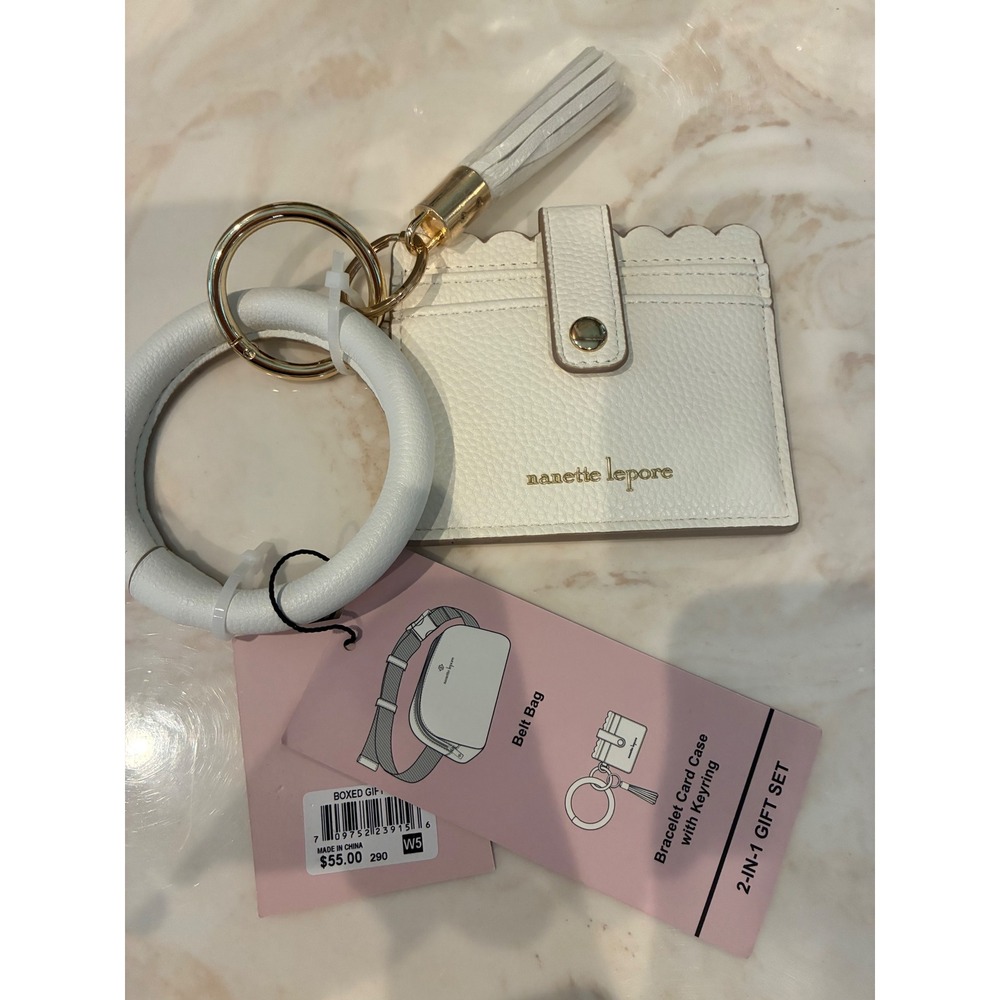 Nanette Lepore Card Holder Wristlet key chain cream New - Picture 1 of 2